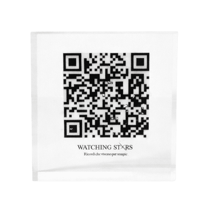 Medaglione da Casa — oggetto commemorativo NFC per memoriale digitale